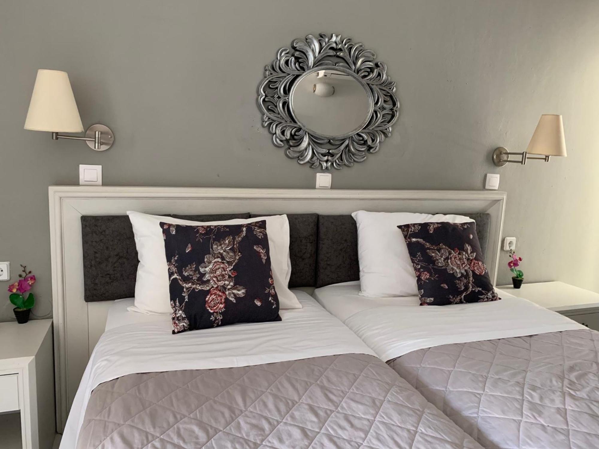 Alkyonides Boutique Hotel Kremastí Eksteriør billede